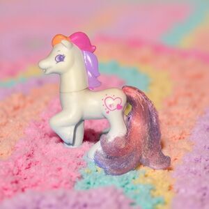 McDonalds 1998 My Little Pony G2 Light Heart Vintage  Soft Pony 3-4”